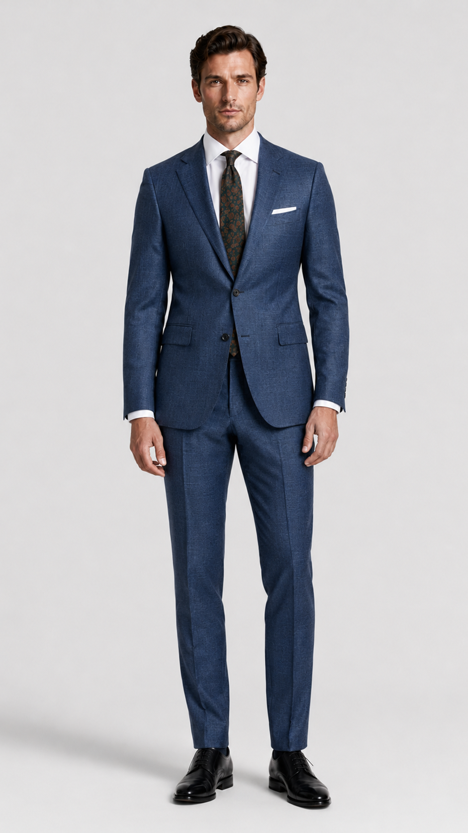 LiteWool Featherlight Wool Suit – Half-Canvas Slim Profile